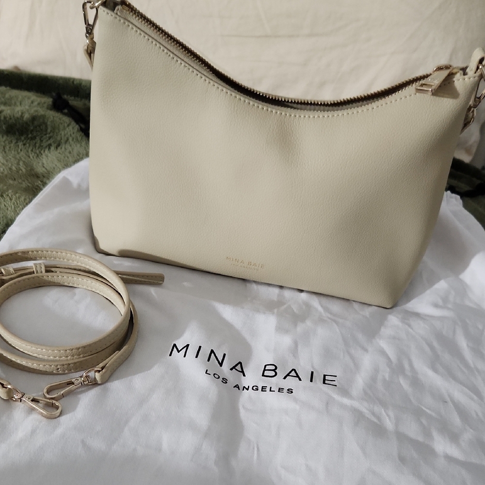 MINA BAIE CREMA